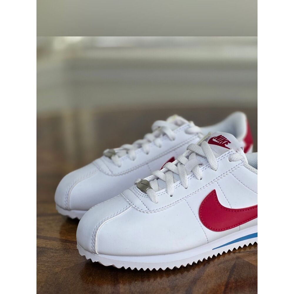 Nike Cortez Leather Forrest Gump Kids Shoes White Red Blue Size 2.5Y Brand New - Picture 2 of 16